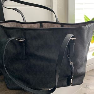 Michael Kors Tote